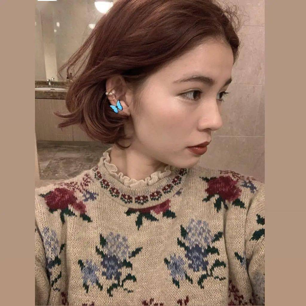 棕色|虞书欣和李圣经双双换上神仙发色，秋冬最显肤白发色你get了吗？