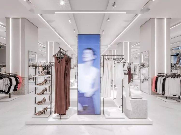门店|提升门店魅力第一步：做好正挂