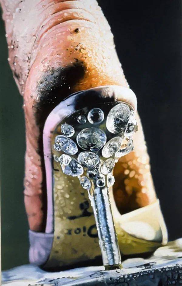 高跟鞋|100张大师镜头下危险迷人的高跟鞋