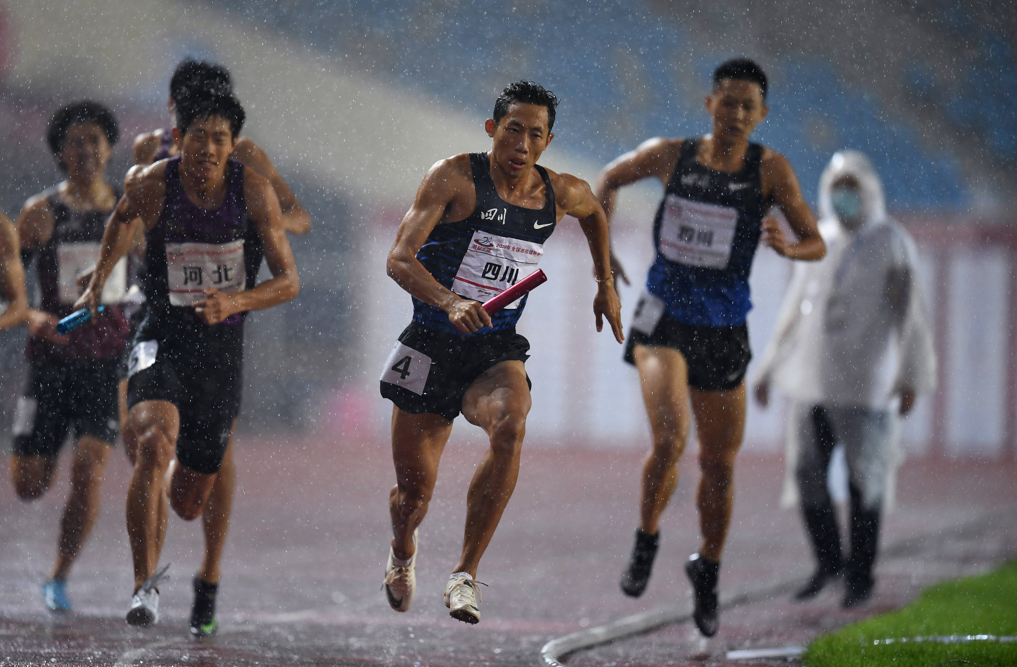 杨磊|田径——全国锦标赛：男子4X400米接力决赛赛况