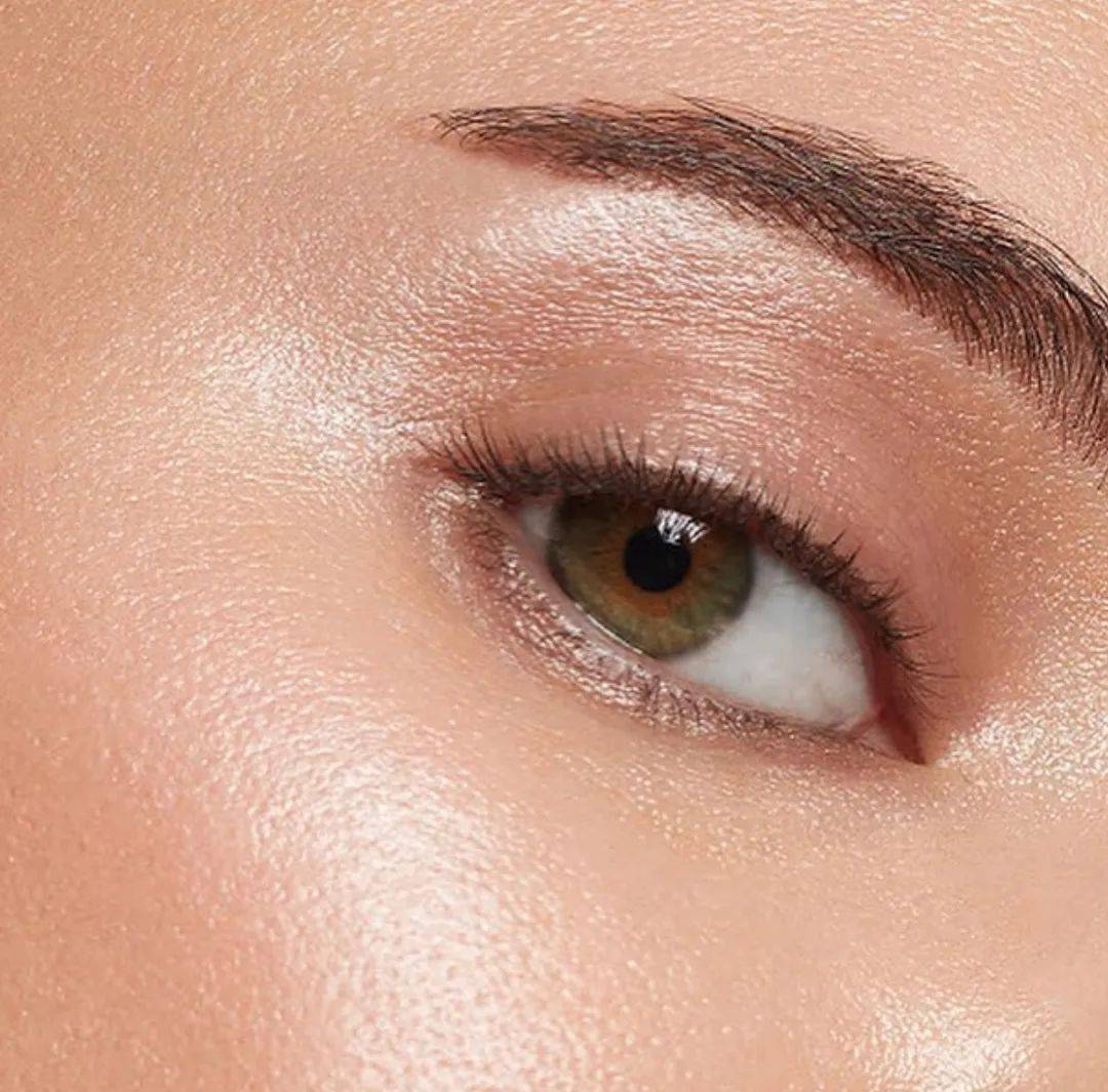 肌肤|水光妆升级版来了,又美又立体的海豚玻璃肌你听过吗?