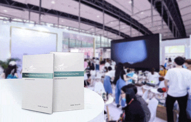 网友|47岁阿姨直播，“法令纹”2分钟磨平！网友炸锅：神仙操作！