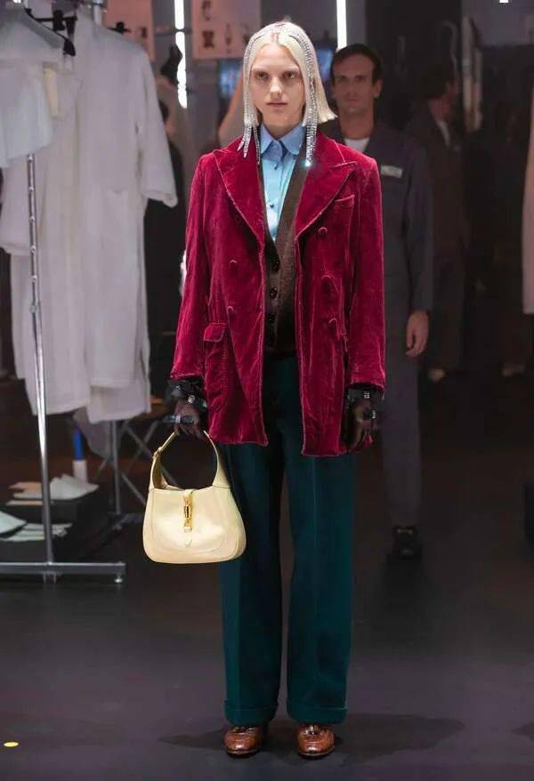 Michele|去秀场后台看秀？这波儿骚操作你服不服？