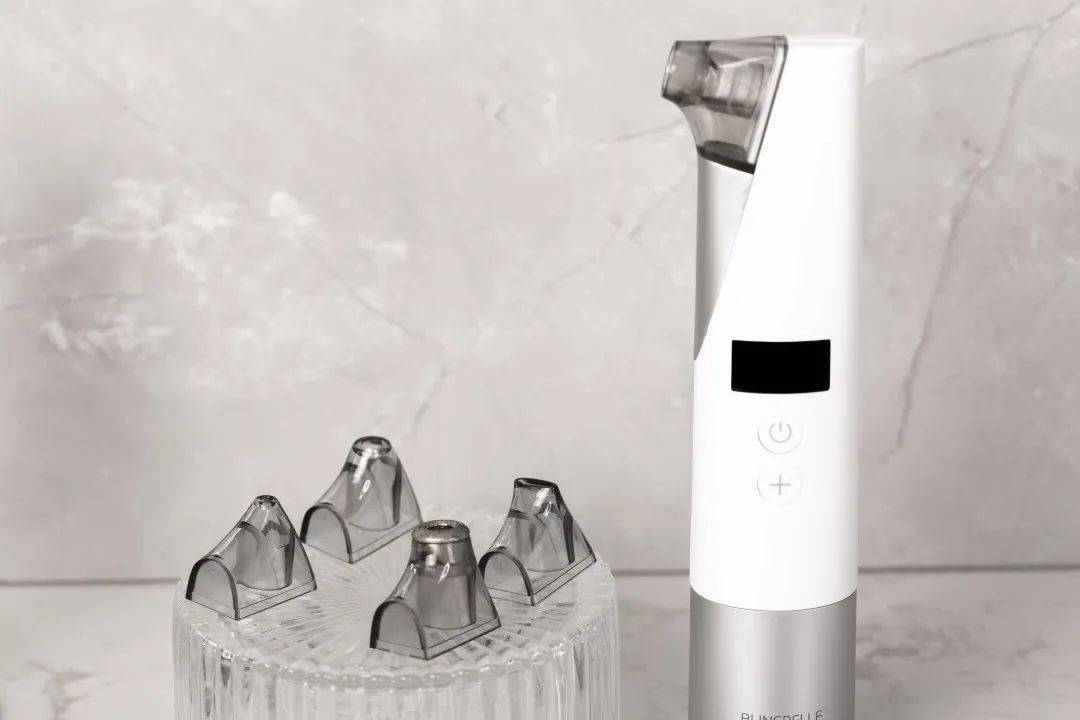 鼻子|米粒大的黑头，瞬间吸出，整个鼻子新生了！