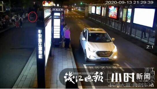 啥情况？价值4万多的首饰找回，小姑娘不着急领