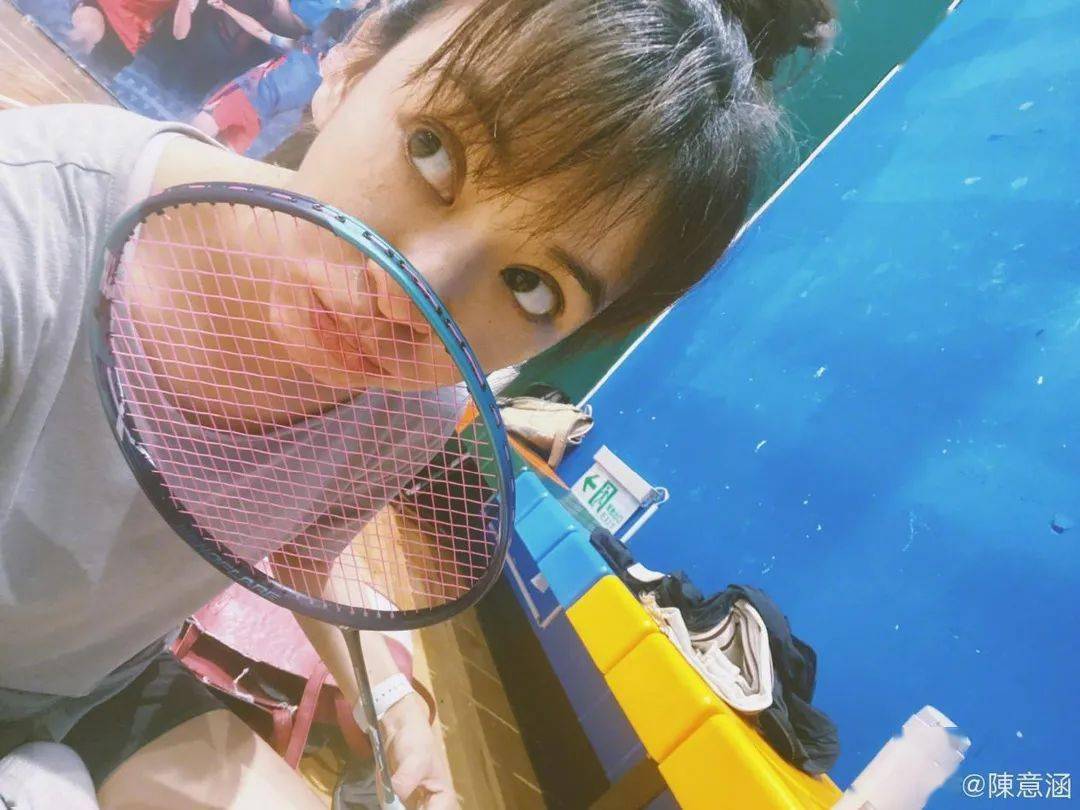 面部|前夫贩毒判刑15年,44岁错嫁2次的黄奕还能重来吗?