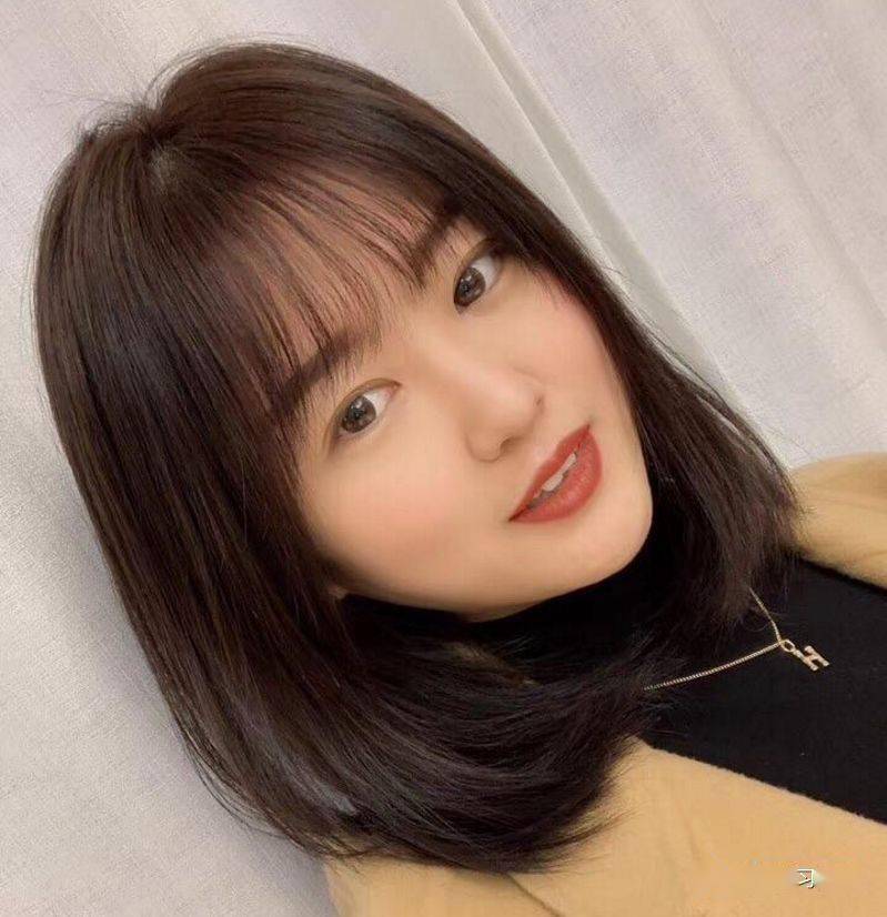 “ayx官方网站”
2020最新盛行“不长不短”发型(图23) “ayx官方网站”
2020最新盛行“不长不短”发型(图23)