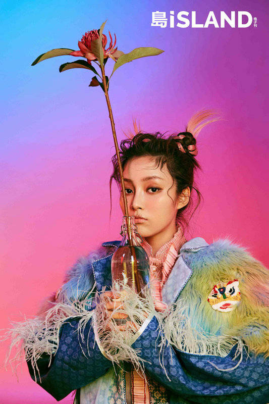 精灵|宋子秦最新时尚大片曝光 花间精灵尽显甜美可人