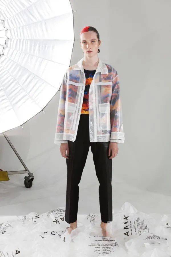 日本|承袭于三宅一生的精致街头雅痞，这个小众日本品牌有点东西