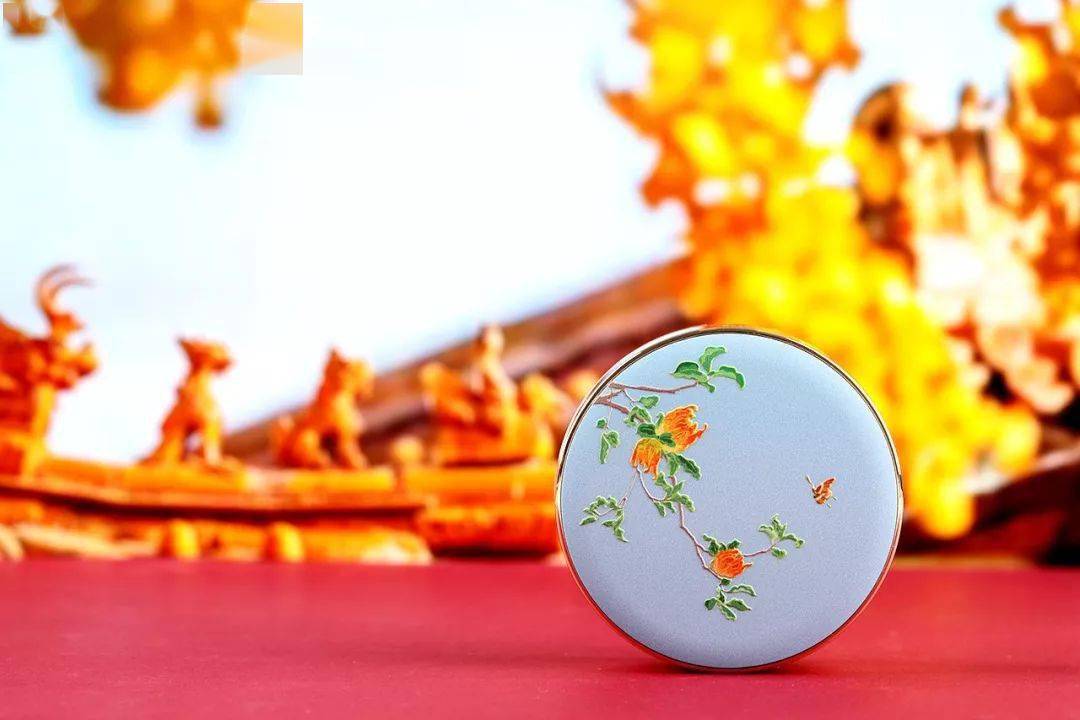 气垫|时隔一年，故宫美妆终于出新品了，美到犯规！