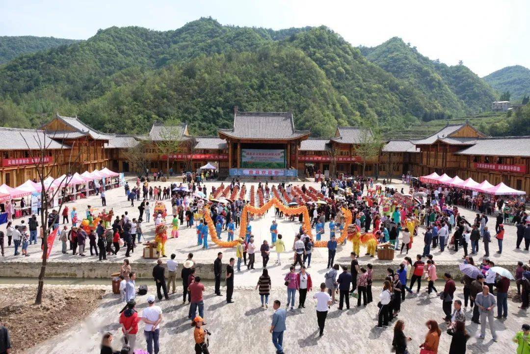 房县经济总量_房县黄酒图片