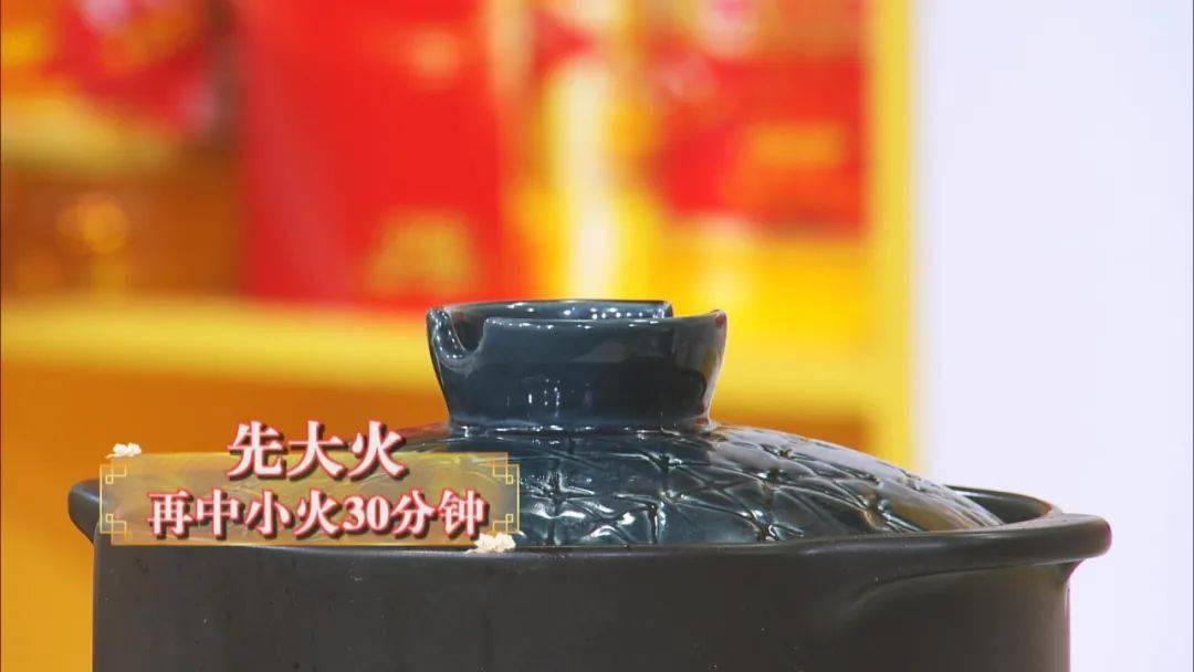 腐竹|【养生厨房】秋分养生菜——腐竹五花煲+滋补花生酪