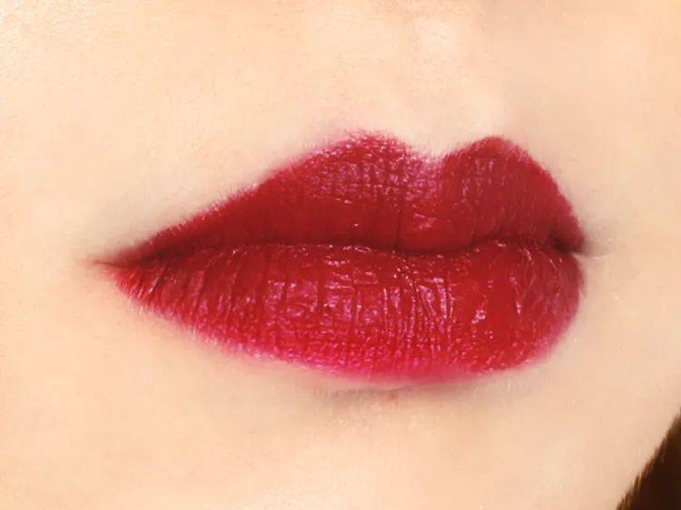 口红|黄皮别再跟风了,网红色都是骗人的!