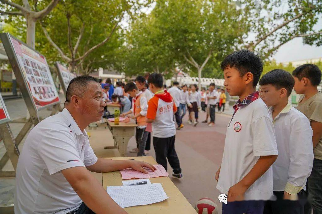 民权县实验小学学生社团纳新活动启动
