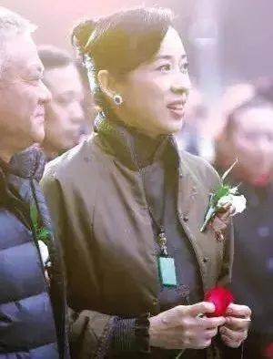 朱玲玲|郭晶晶戴5毛钱发圈、她的婆婆买200块裤子......豪门都过得这么“惨”吗？