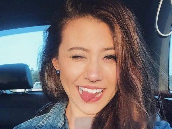 reddit混血美人专区里的各国混血女孩,一个个过分好看了吧!_中国