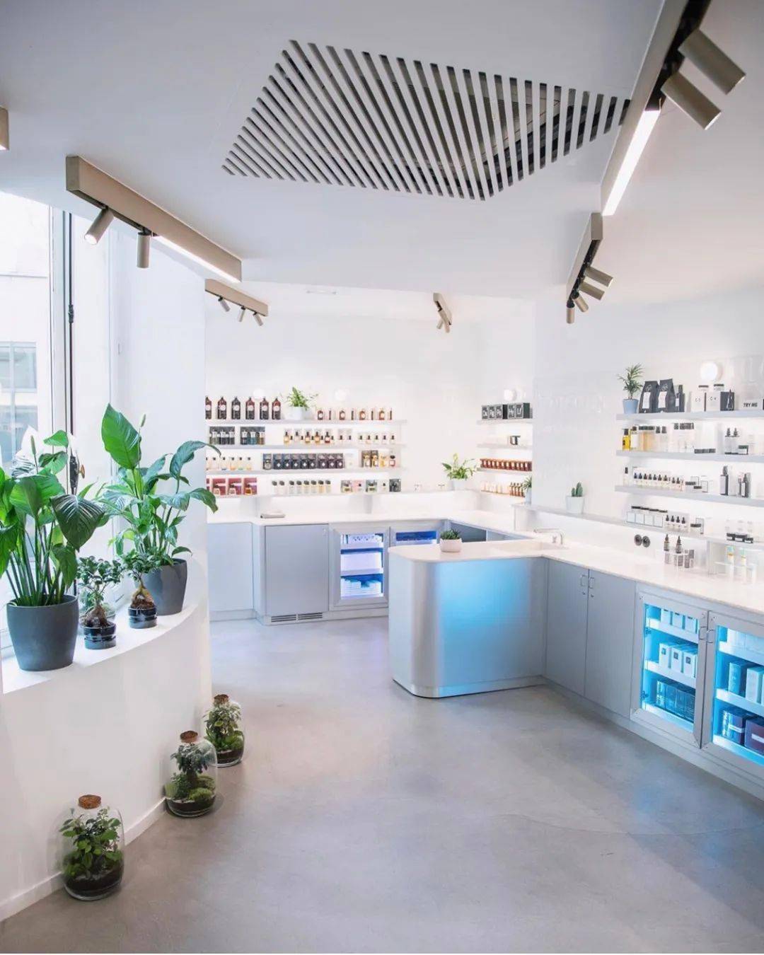 Kith|开Pop-Up、联名Kith，早已结业的Colette还如此多动作？