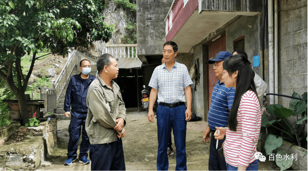 副厅长在那坡县人民政府召开脱贫攻坚农村饮水安全项目建设帮扶指导