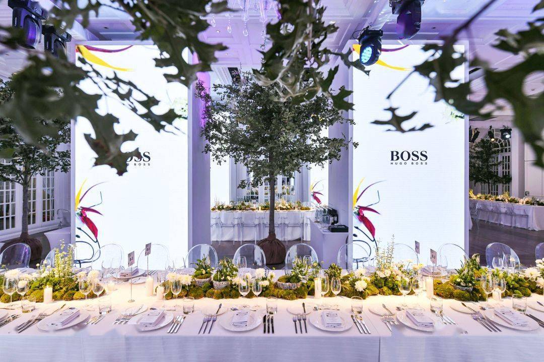 西装|我问一个偶像男星去前女友婚礼穿啥?答:一身荧光绿