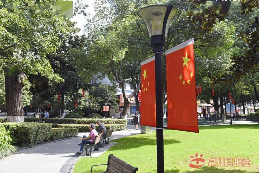 常州满城"中国红"!_五星红旗