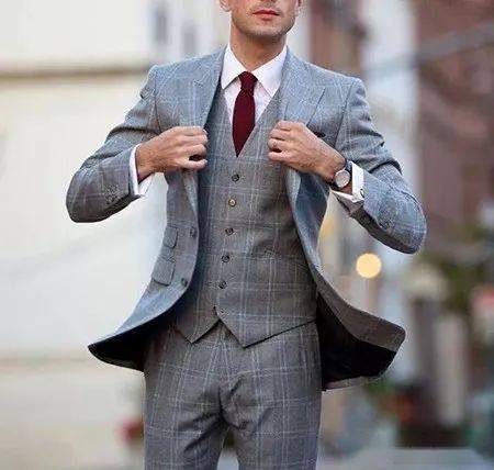 定制|围观！匠心工艺，专业定制！莱克伊登教你双节聚会一秒变男神！