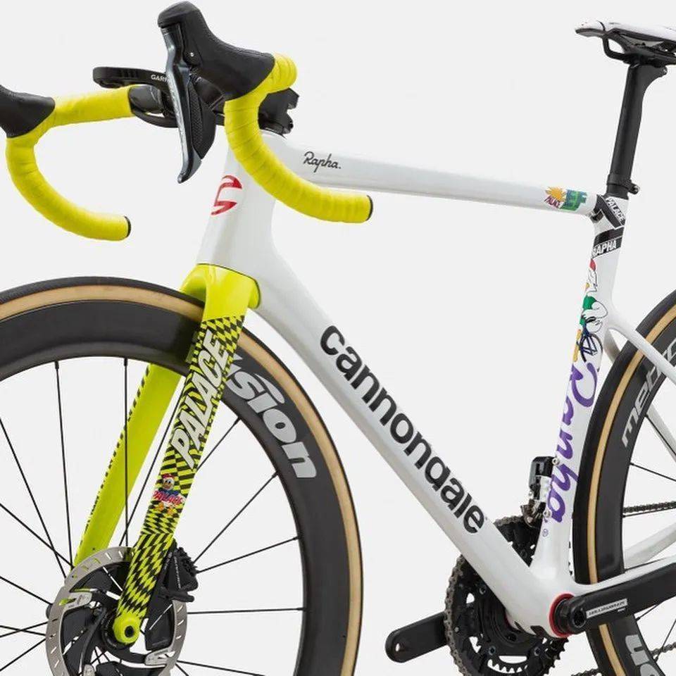 https|货量超大？Palace开季第1个联名系列曝光，确认将限量发售！