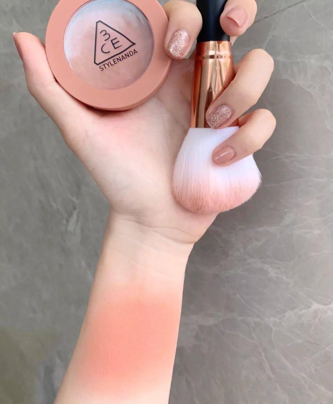 井柏然|井柏然杨紫官宣：我们在一起了！