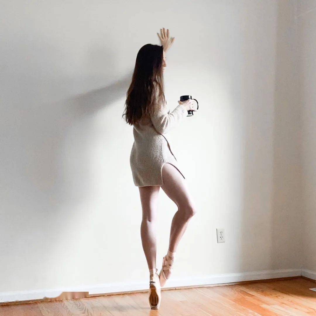 Get|我和我芭蕾味道的家!假期宅家的各种芭蕾悠闲姿势!Get她!