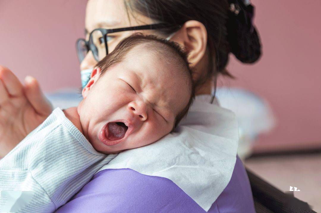 每一位呱呱坠地的婴儿都是妈妈豁出性命换来的生完孩子后，妈妈需要家人