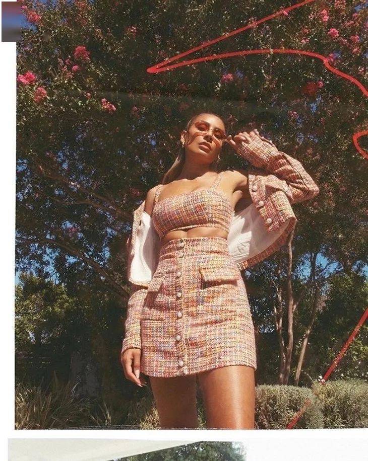 西服|被腿更长的她“抢”了代言,小S心服口服