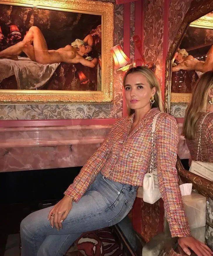 西服|被腿更长的她“抢”了代言,小S心服口服