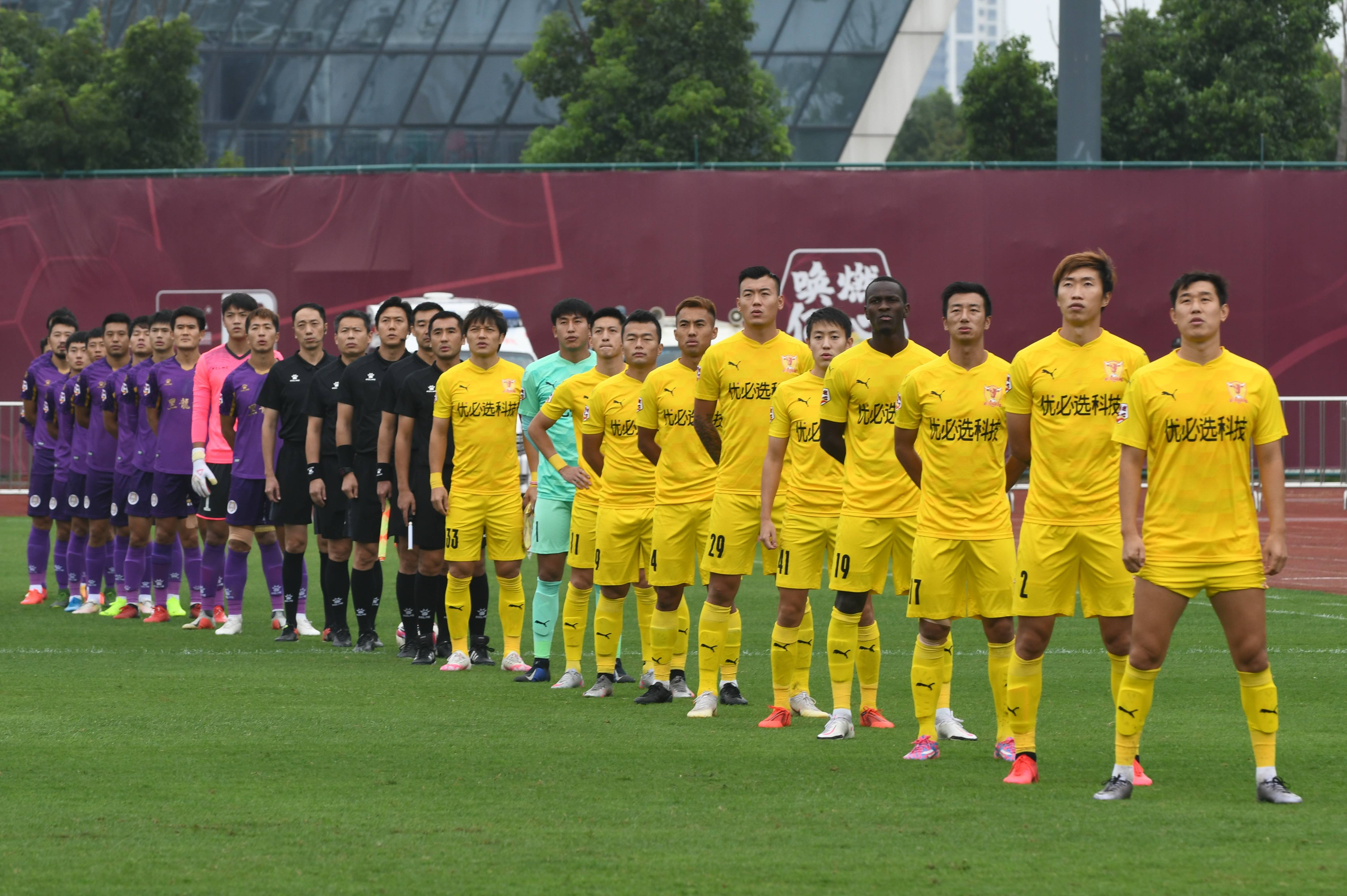 足球中甲四川优必选平黑龙江fc