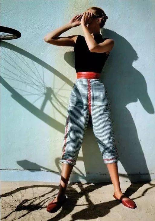 配饰|60年前的穿衣灵感,太实用