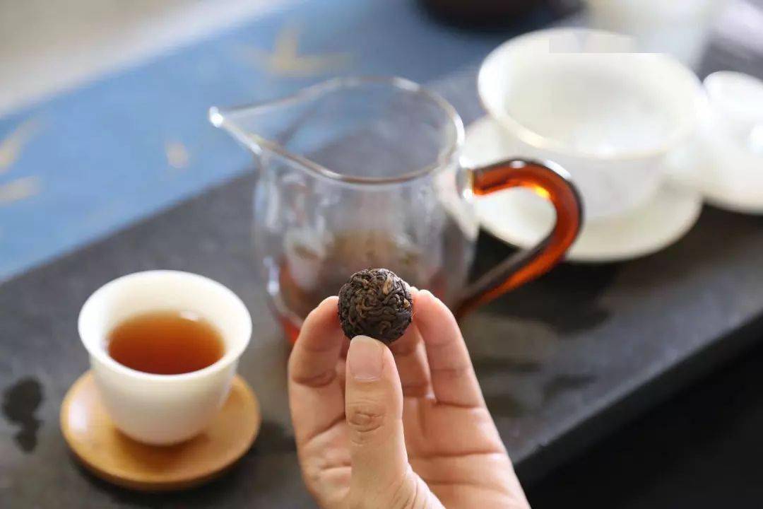 白露|秋凉至，喝什么茶最养胃？秋风起