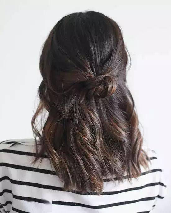 头发|别扎马尾和丸子头了！30秒教你6款不一样的懒人扎发！