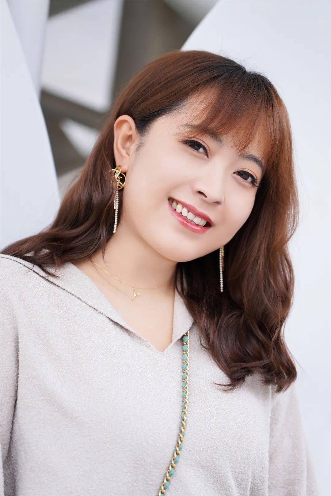 配饰|拉风派vs精致派?你pick哪一种配饰style?