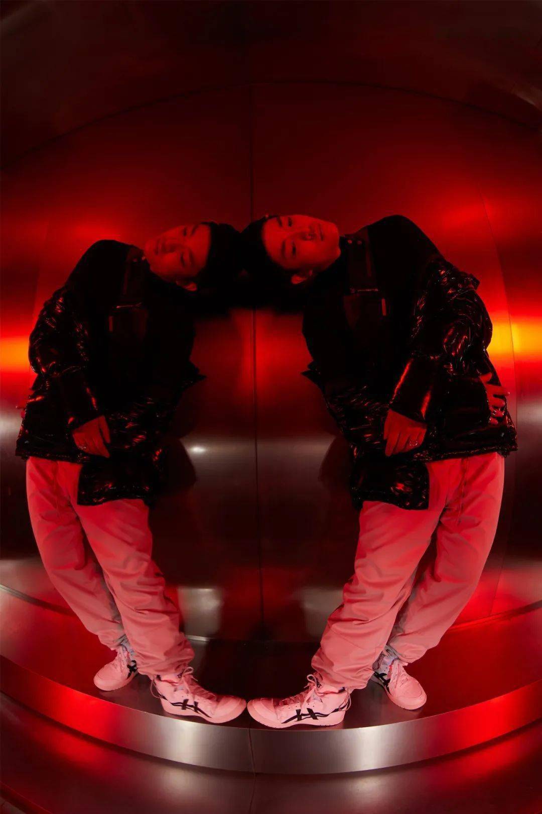 合作|赋予 ASICS 和 Chace 极强风格特质的，究竟是什么？