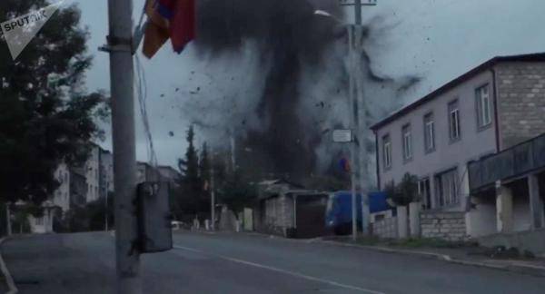 纳卡首府传出八声爆炸声 或遭到炮弹攻击