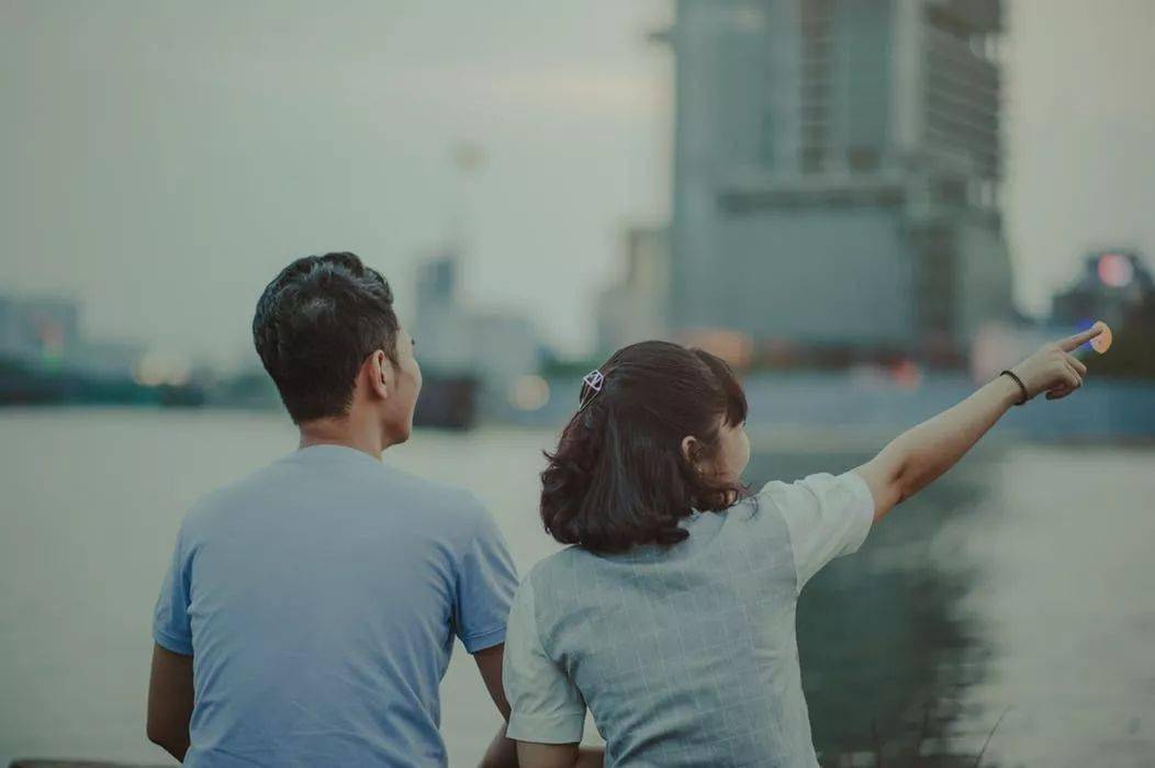 到底什么是婚姻的真谛 c2679c2dd73c44378a55e334efdb44b3.jpeg