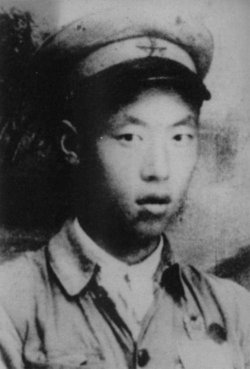 英雄|抗美援朝英雄杨春增|用生命保卫高地