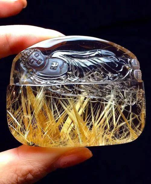 包某|＂我是公主！＂女公务员贪污307万只为买水晶！瞎买水晶，活该坐牢！