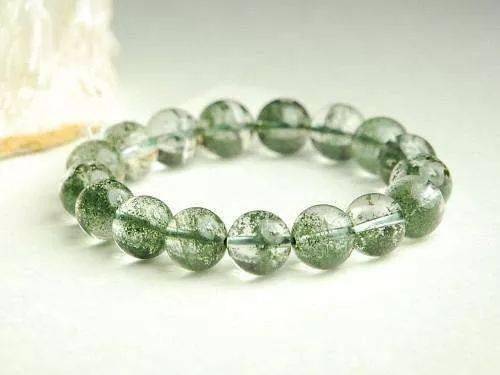 包某|＂我是公主！＂女公务员贪污307万只为买水晶！瞎买水晶，活该坐牢！