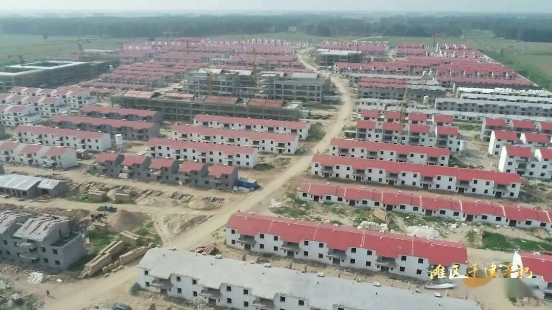 东明这个农村人,二十年等待终于住上了"豪宅"!