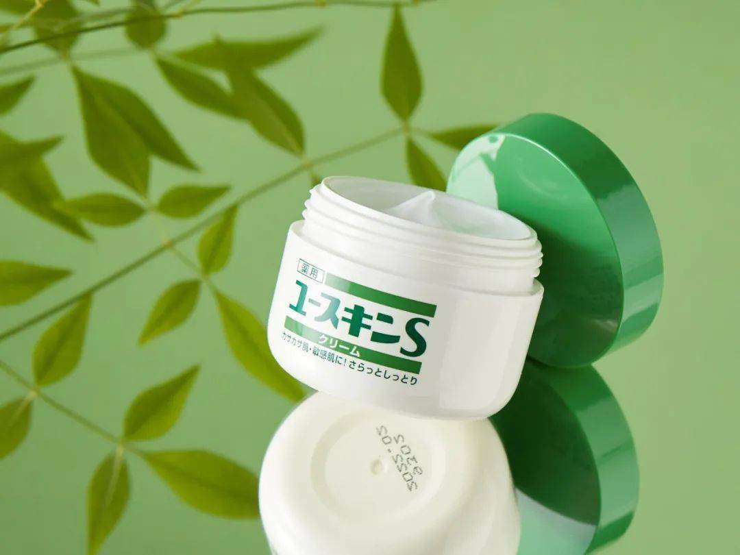 日本|登顶珠穆朗玛峰的日本女性，爬山时一直带着它？