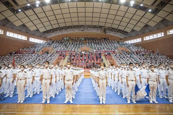 工作|开学“末班车”来啦！沪上高校迎来最后一波2020级新生