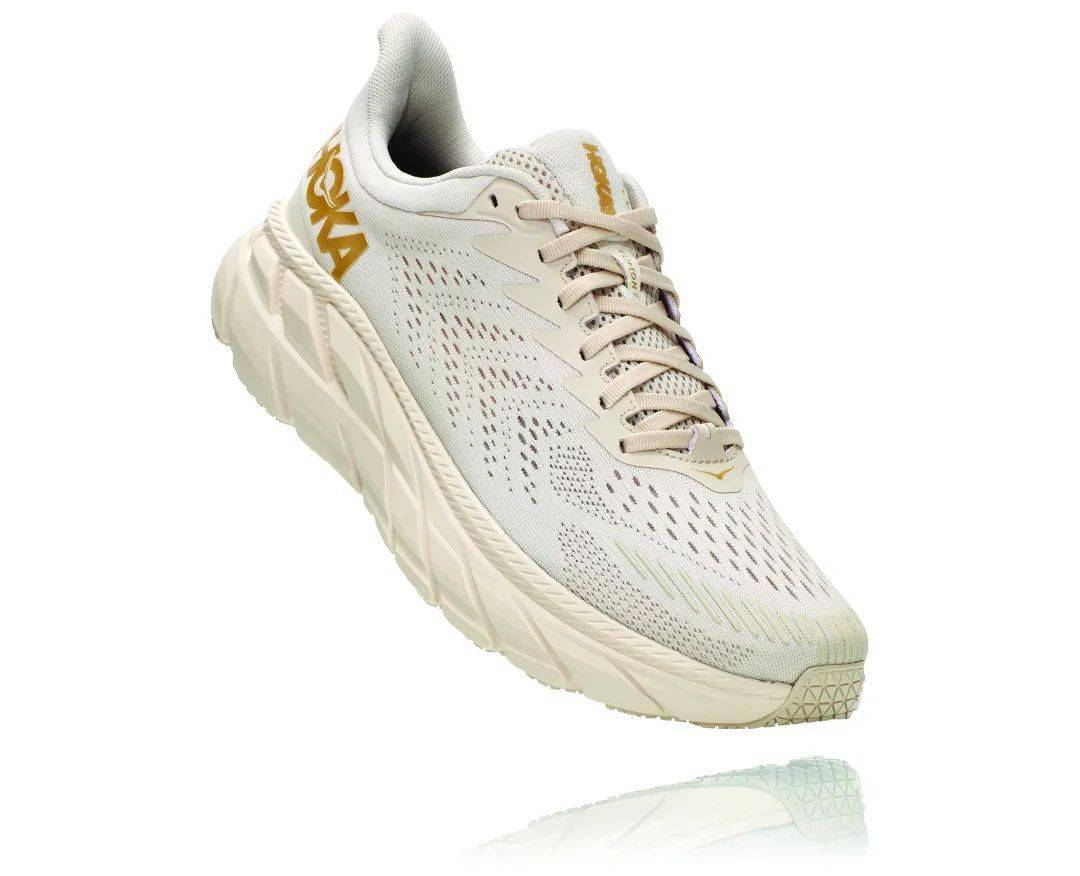 Balance|THOM BROWNE 2021 春夏系列正式发布