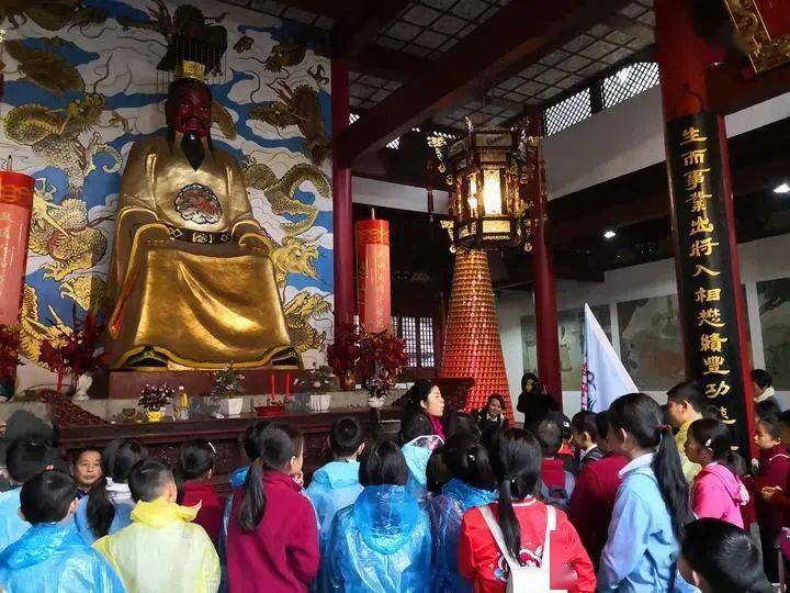 00-11:30 活动地点:方岩景区赫灵广场——胡公祠 十岁上方岩是永康