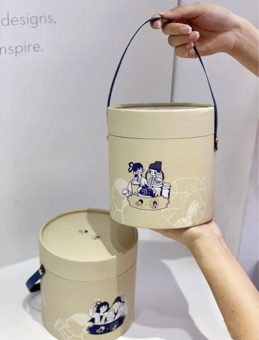 情怀|完结16年的《老友记》居然整了这出？情怀拉满了！！