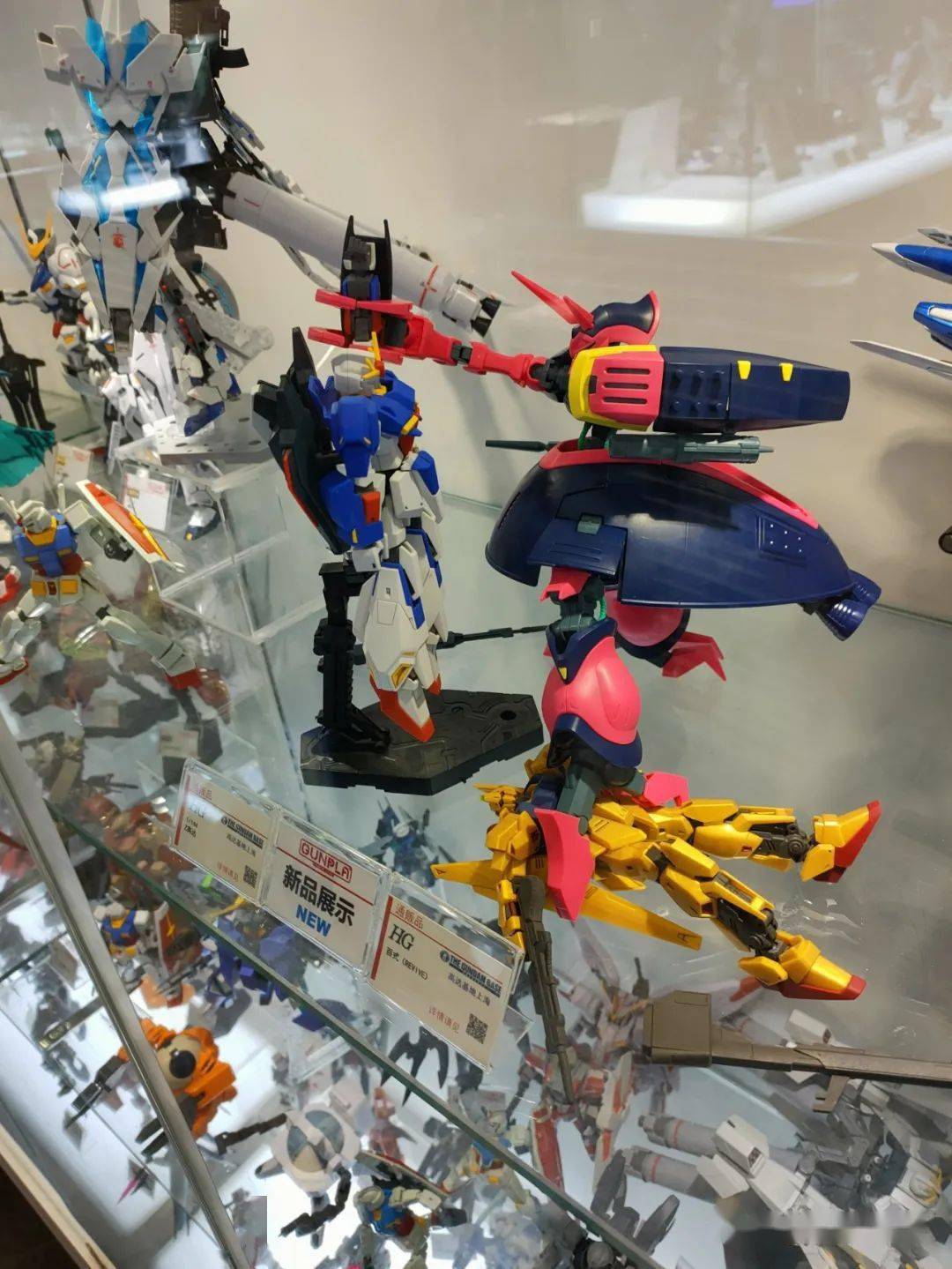 【万代10月24日发售 hguc 猎犬 高达基地上海 展图(大小参考)】