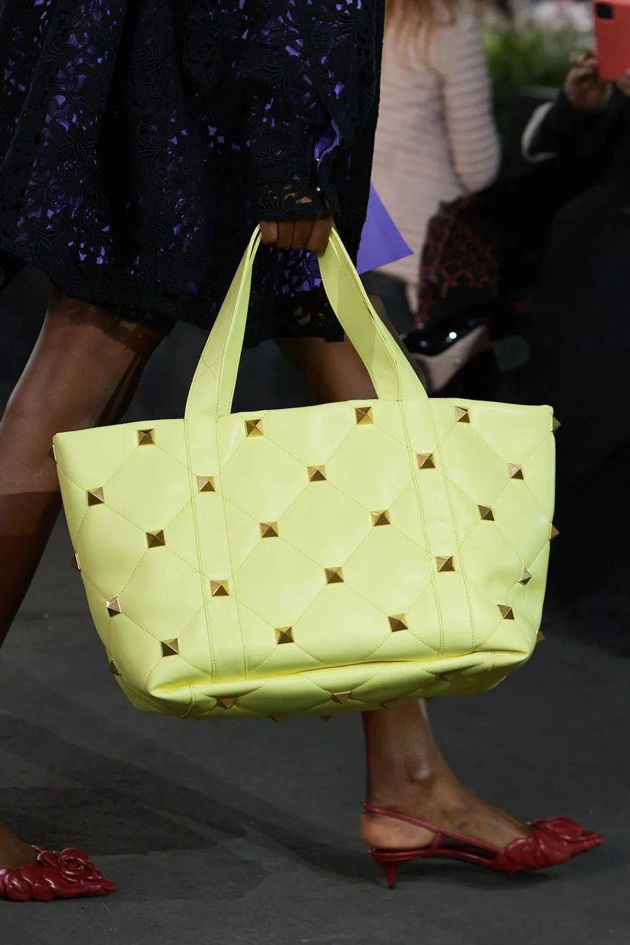 印花|2021米兰春夏时装周，美丽的事物带来新的希望（下）